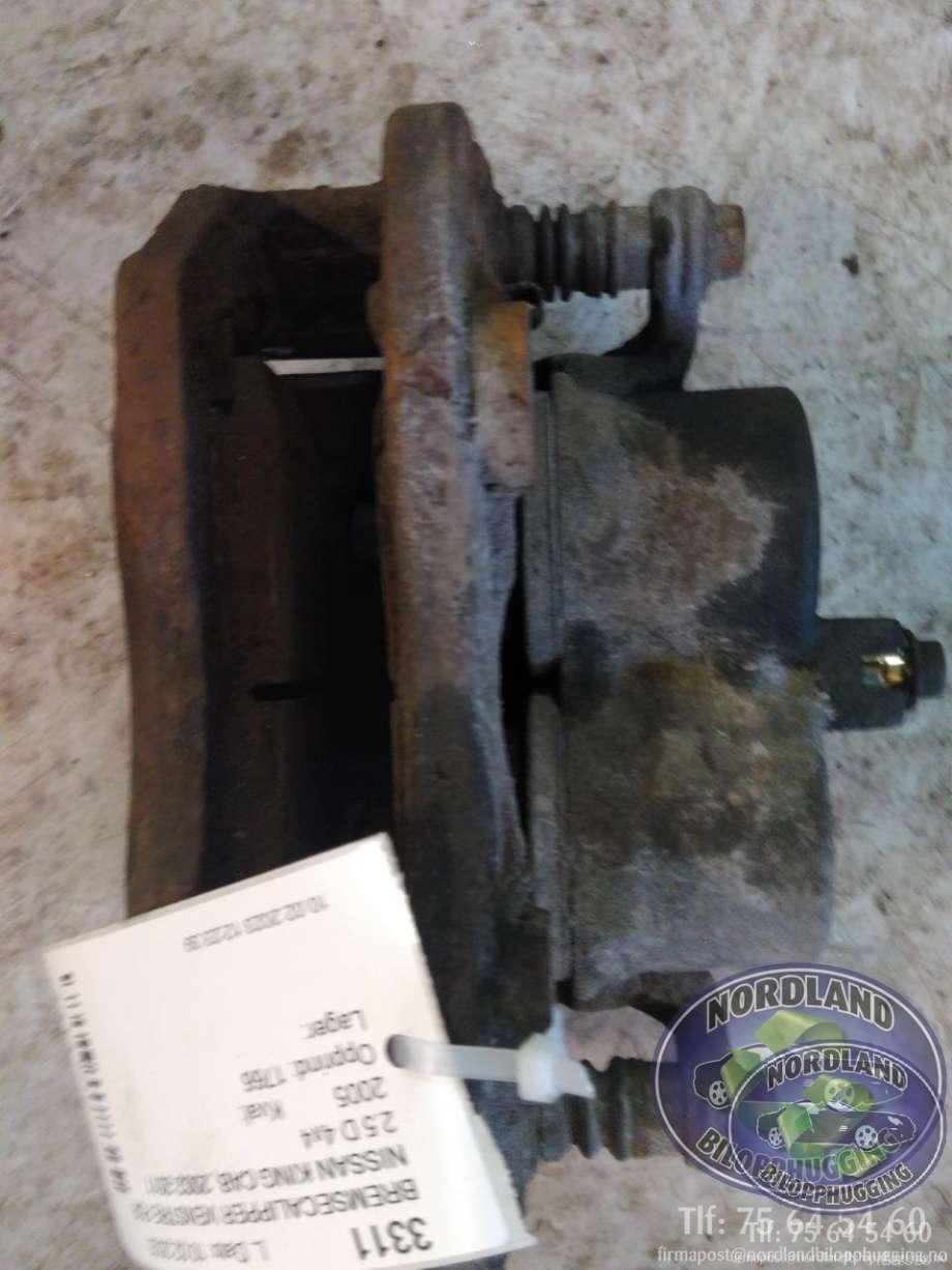 Bremsecaliper venstre foran til Nissan King Cab, 2002-2011 (Fase 2) (D22/NP300) (D22/NP300) 