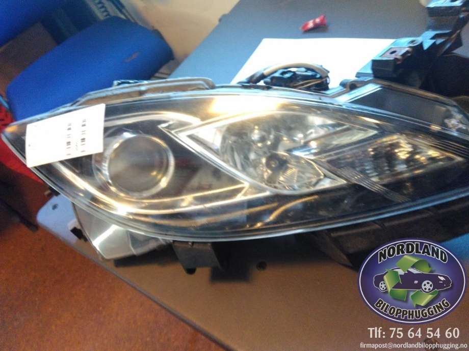 Frontlykt høyre xenon til Mazda 6, 2008-2010 (Type II, Fase 1)  
