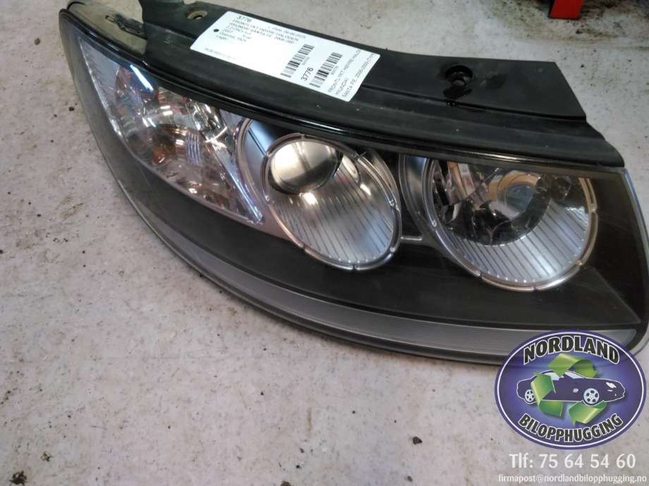 Frontlykt høyre halogen til Hyundai Santa Fe, 2006-2009 (Type II, Fase 1)  