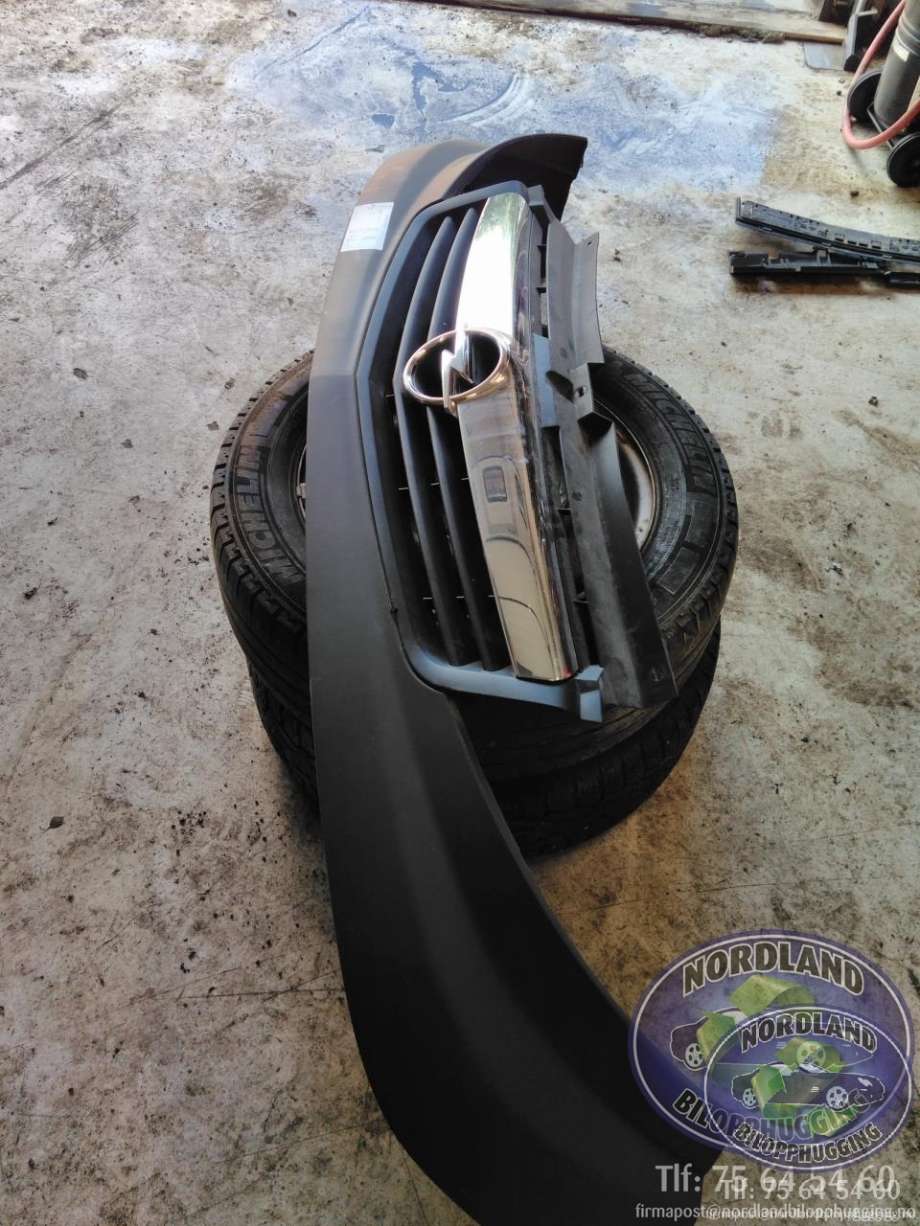 Grill til Opel Vivaro A, 2006-2014  
