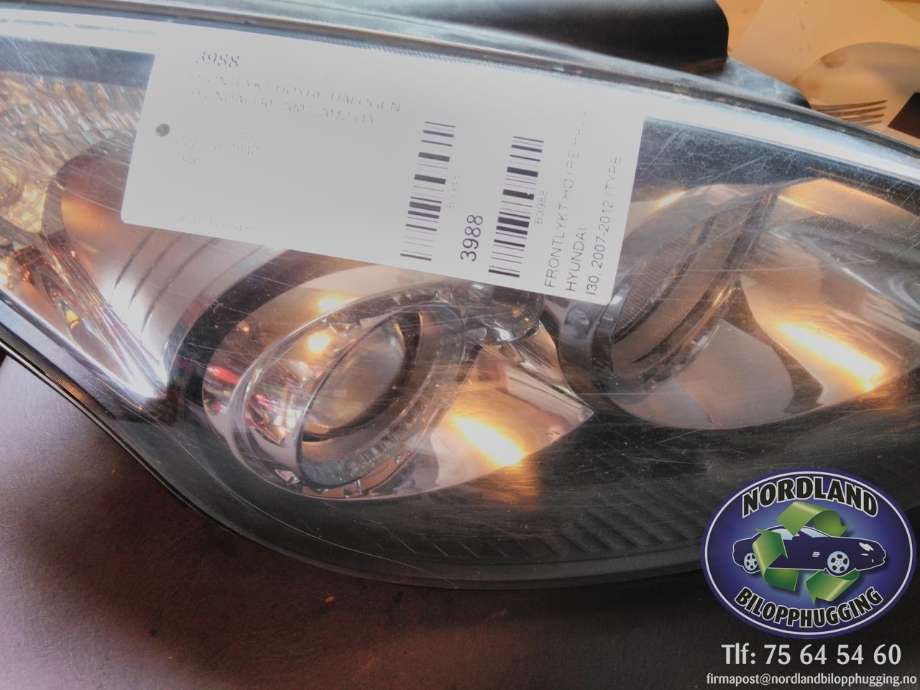 Frontlykt høyre halogen til Hyundai i30, 2007-2012 (Type I)  