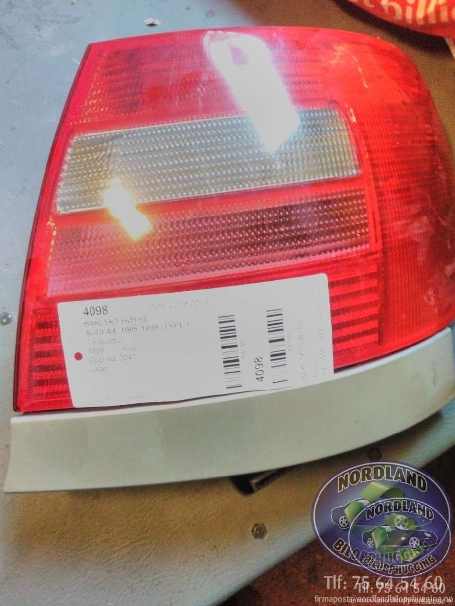Baklykt høyre til Audi A4 1995-1999 (Type I, Fase 1) (B5) (B5)