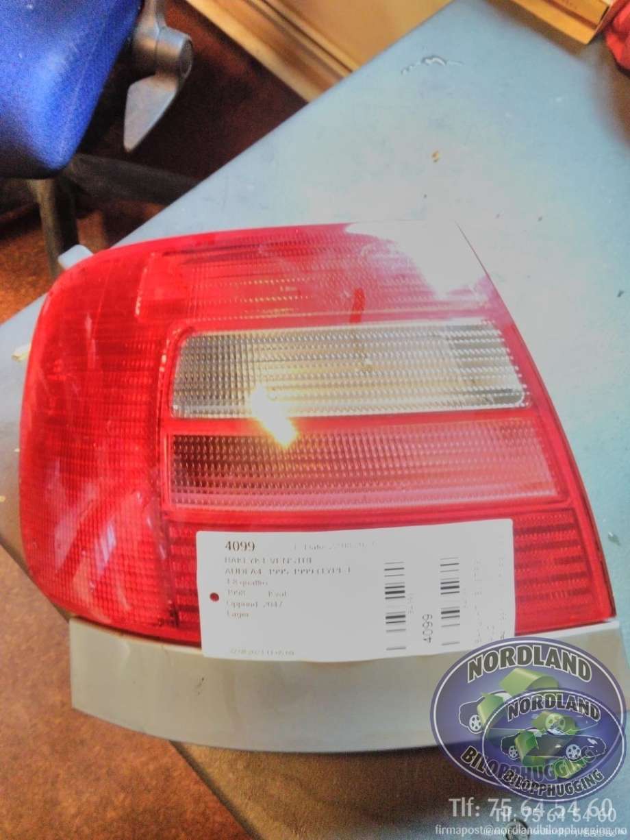 Baklykt venstre til Audi A4, 1995-1999 (Type I, Fase 1) (B5) (B5) 
