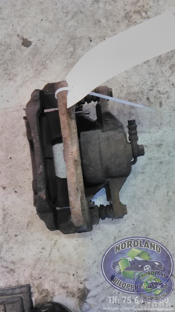 Bremsecaliper venstre foran til Toyota Avensis, 2009-2015 (Type III, Fase 1)
