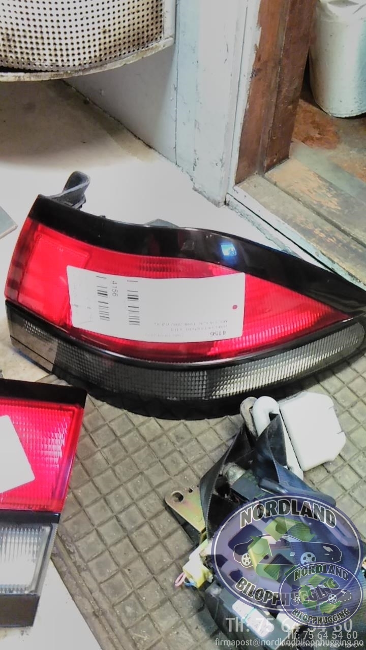 Baklykt høyre ytre til Mazda 626, 1998-2002 (GF/GW) (GF/GW) 