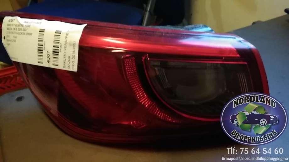Baklykt venstre ytre til Mazda CX-3, 2015-2022  