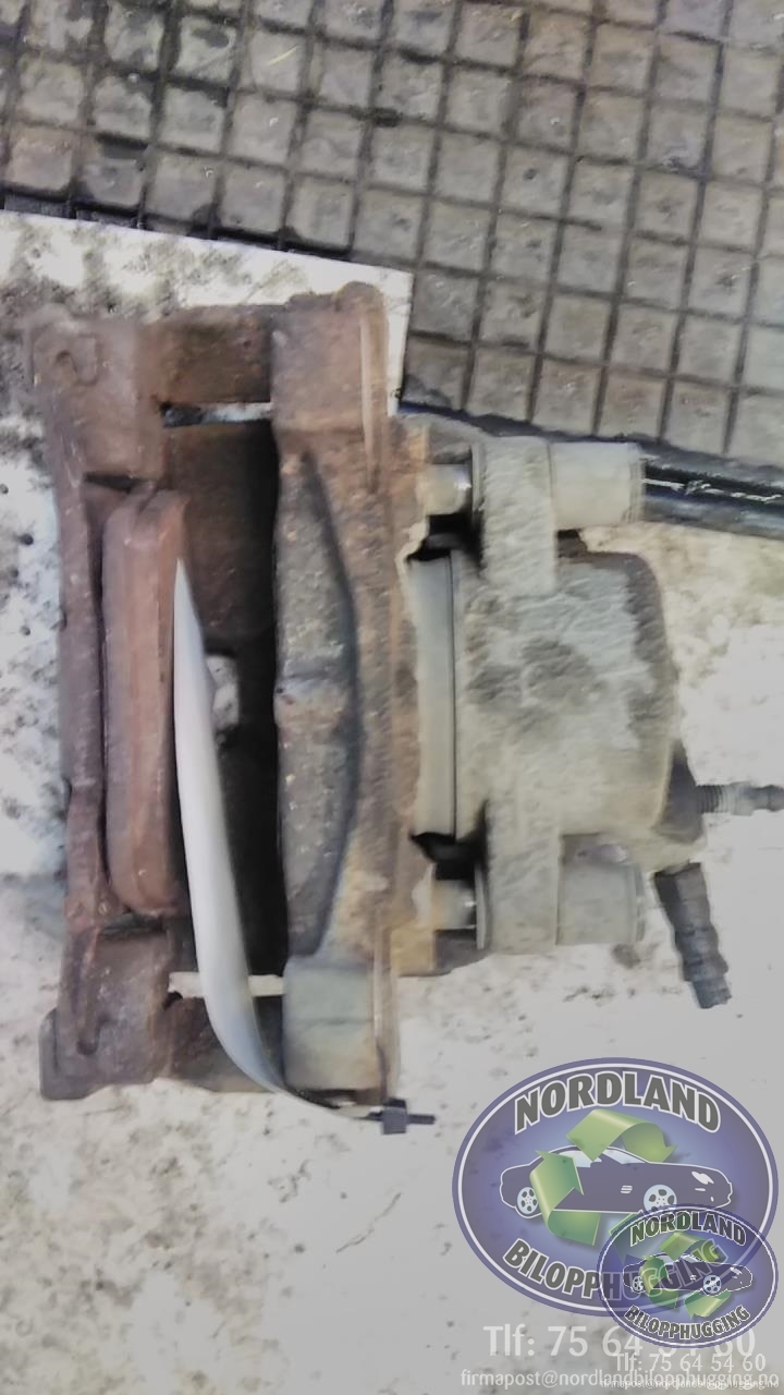 Bremsecaliper høyre foran til Volvo V60/V60 CC, 2013-2018 (Type I, Fase 2)  