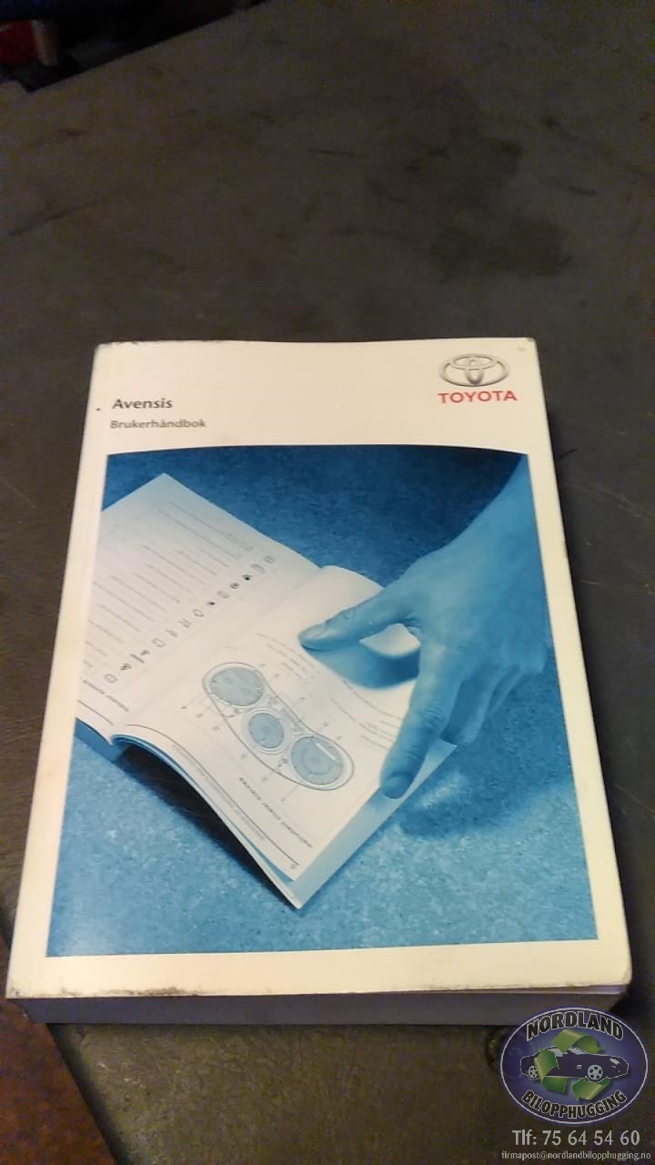 Instruksjonsbok til Toyota Avensis, 2009-2015 (Type III, Fase 1)  