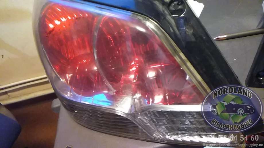 Baklykt venstre til Mitsubishi Outlander, 2003-2006 (Type I)  