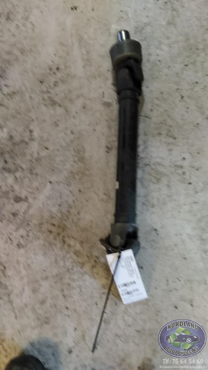 Mellomaksel fremre til Toyota Hiace 2001-2006 (Fase 2)