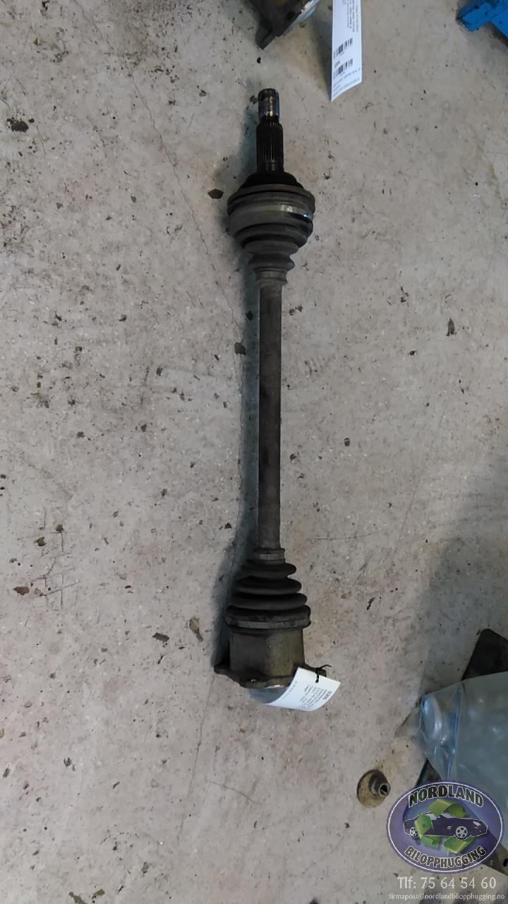 Drivaksel venstre bak, diesel/manuell til Toyota Hiace, 2001-2006 (Fase 2)  