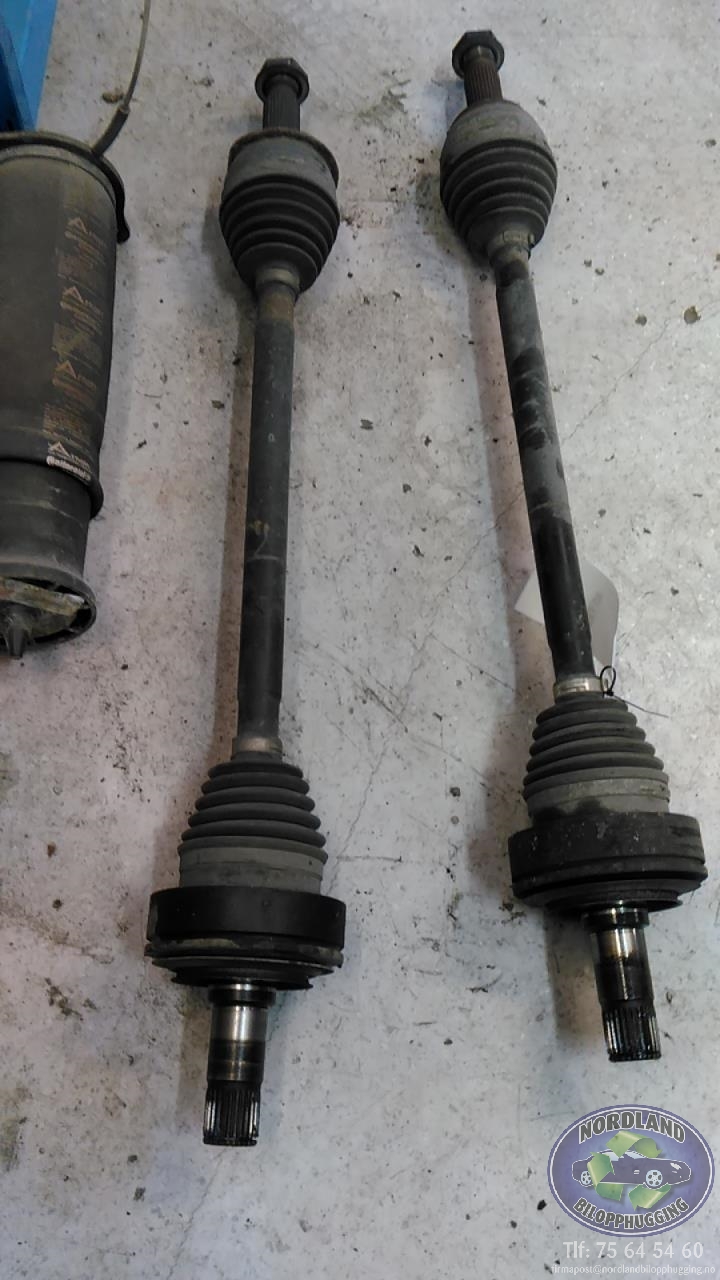 Drivaksel høyre bak, diesel/automat til Mercedes Vito/Viano, 2004-2010 (Fase 1) (W639) (W639)