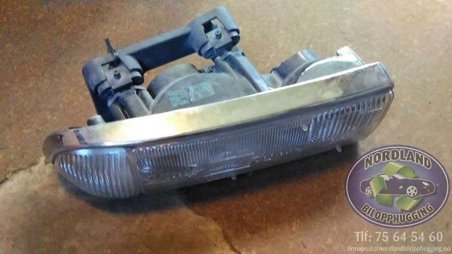 Frontlykt høyre halogen til Chevrolet Blazer S-10, 1995-2005  