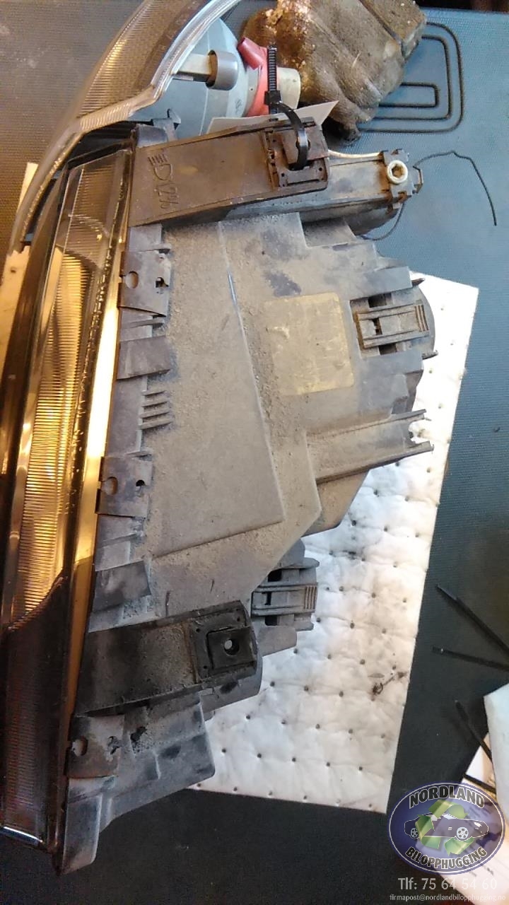 Frontlykt høyre halogen til Land Rover Range Rover 1996-2001 (Type II)