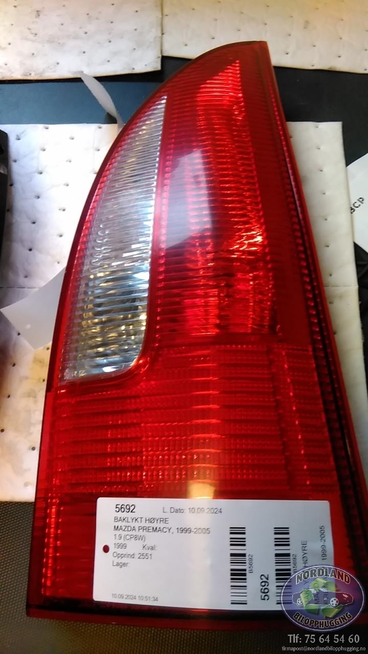 Baklykt høyre til Mazda Premacy 1999-2005