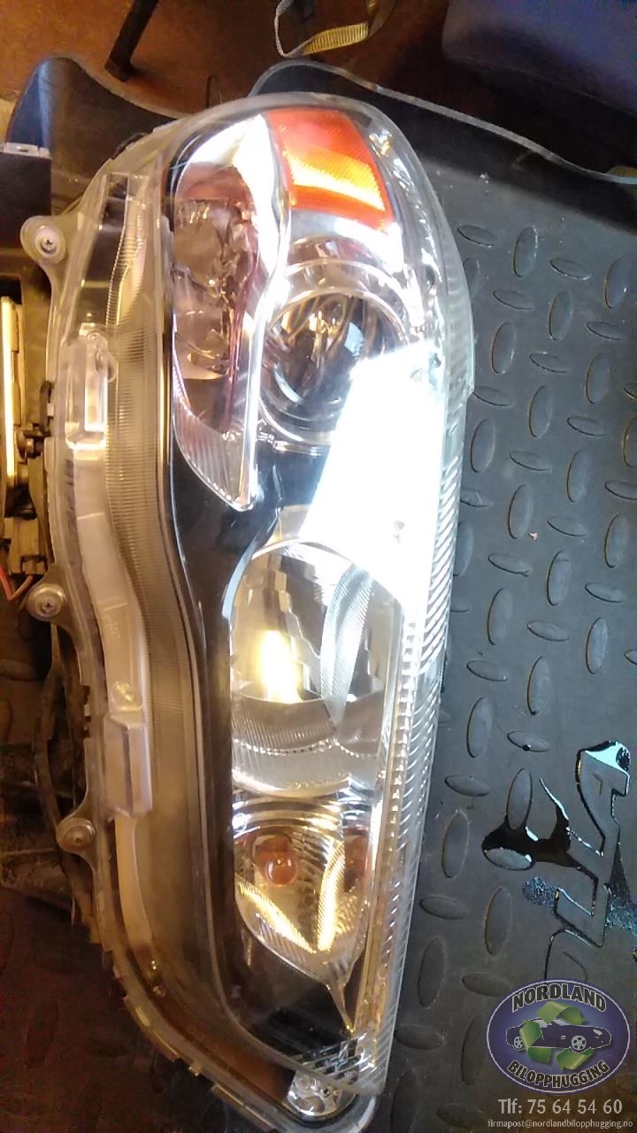 Frontlykt høyre xenon til Mitsubishi ASX, 2010-2019  