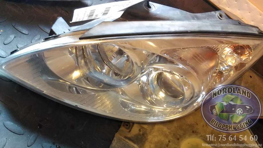 Frontlykt venstre halogen til Hyundai i30, 2007-2012 (Type I)  
