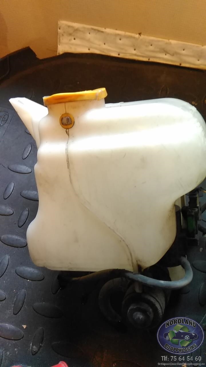 Spylertank til Subaru Forester, 2002-2005 (Type II, Fase 1)  