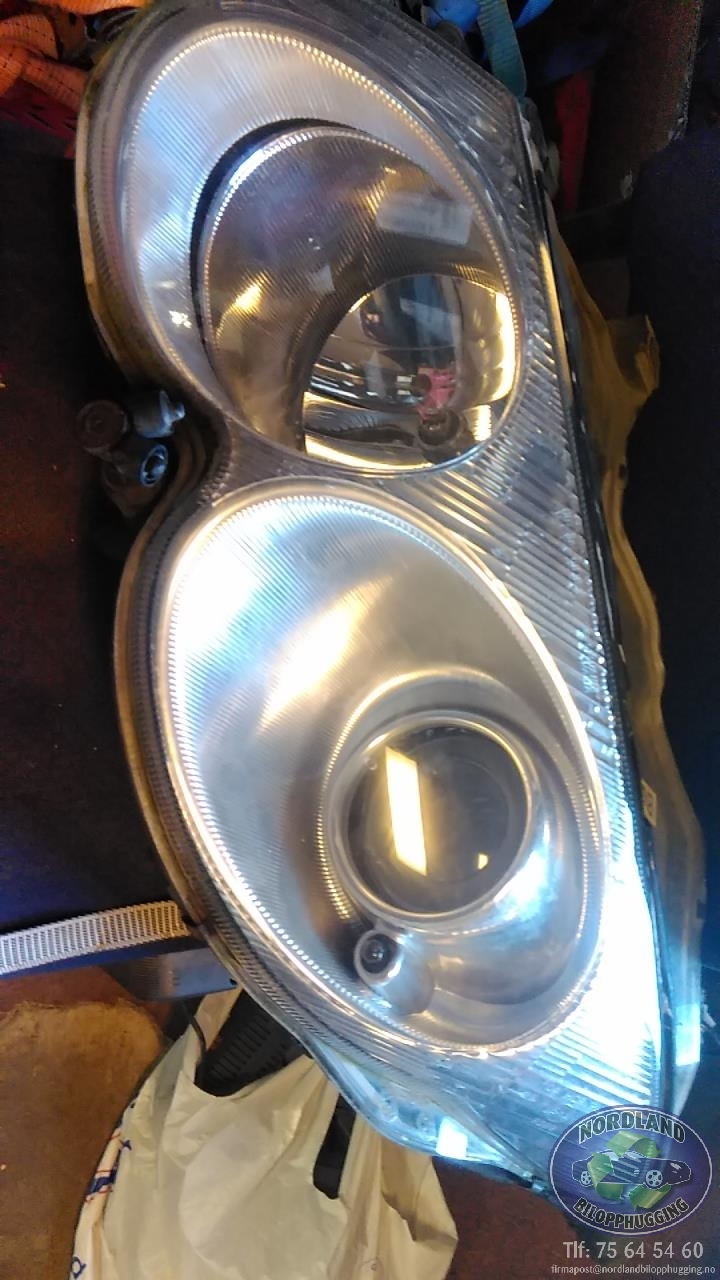 Frontlykt venstre halogen til Chrysler 300M, 1998-2004  
