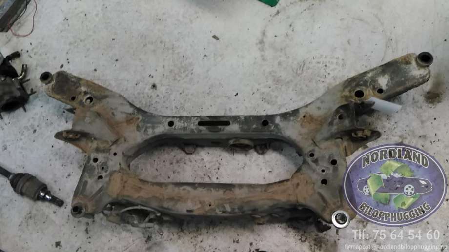 Travers bak til Nissan Qashqai, 2007-2010 (Type I, Fase 1)  