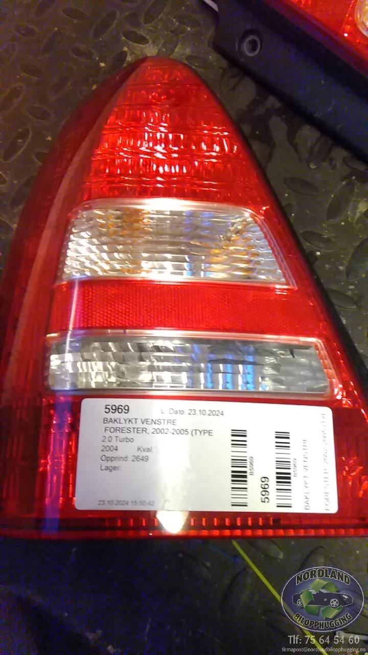 Baklykt venstre til Subaru Forester, 2002-2005 (Type II, Fase 1)  