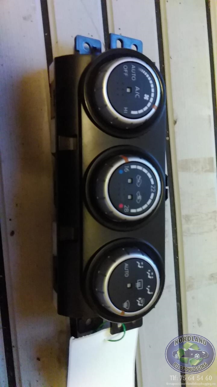 Varmeapparat betjening til Nissan X-Trail, 2007-2014 (T31) (T31) 