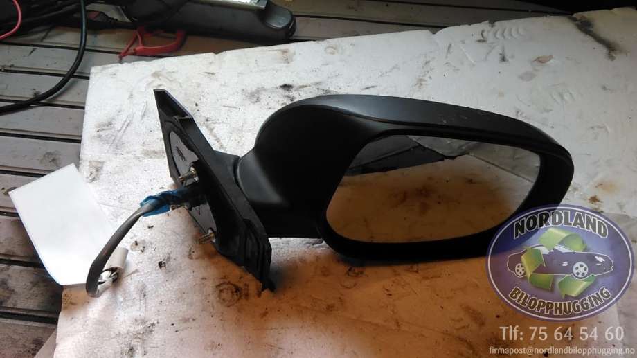 Speil høyre til Toyota Yaris, 2006-2009 (Type II, Fase 1)  (8791052880)