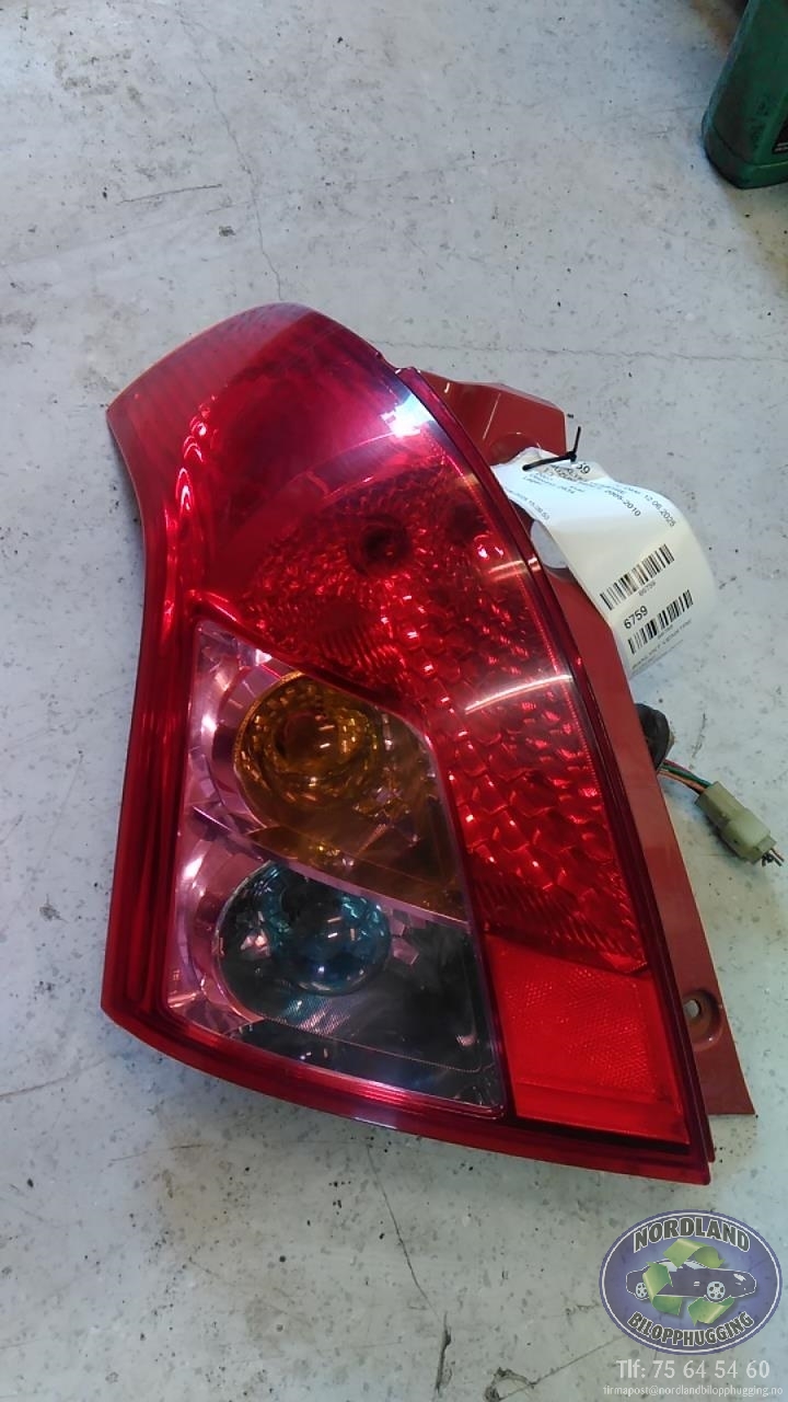 Baklykt venstre til Suzuki Swift, 2005-2010  