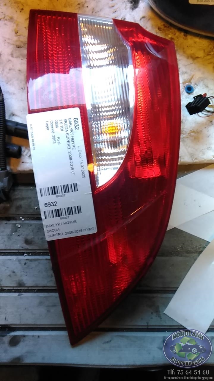 Baklykt høyre til Škoda Superb 2008-2015 (Type II)