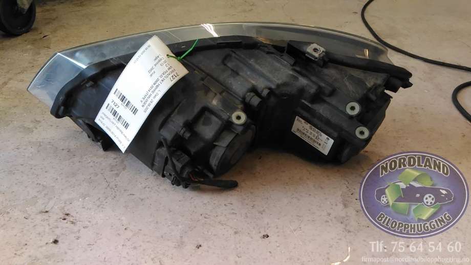 Frontlykt høyre halogen til VW Polo 2009-2014 (Type V, Fase 1)  (HELLA|6R1941008F|1EE24705102|)