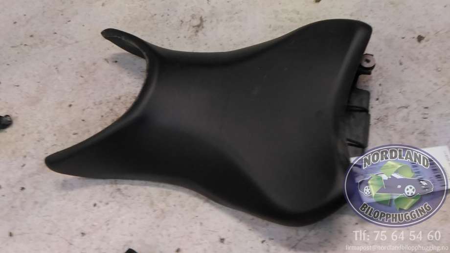 MC, Sal/sete, fremre til MC Honda CB125R, 2018-->>  
