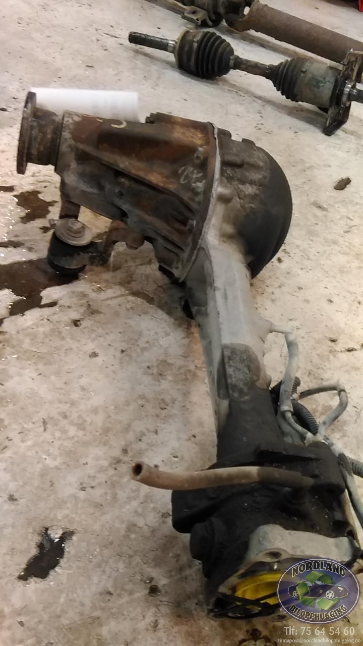 Kardang klokke foran til Isuzu D-Max 2012-2017 (Type II, Fase 1)  
