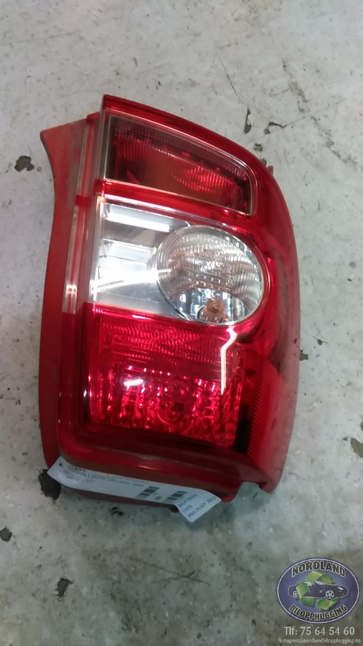 Baklykt venstre til Toyota Urban Cruiser, 2009-2014  