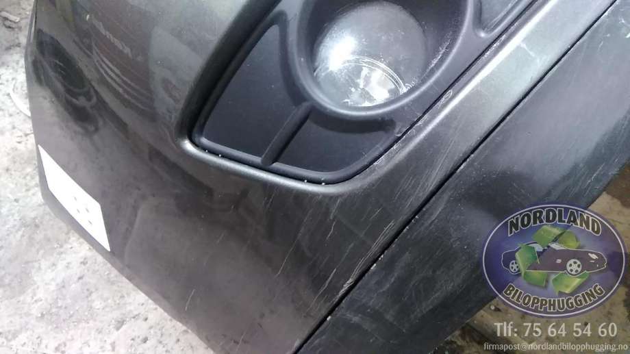 Støtfanger foran til Toyota Corolla 2002-2007  (5211913914|)