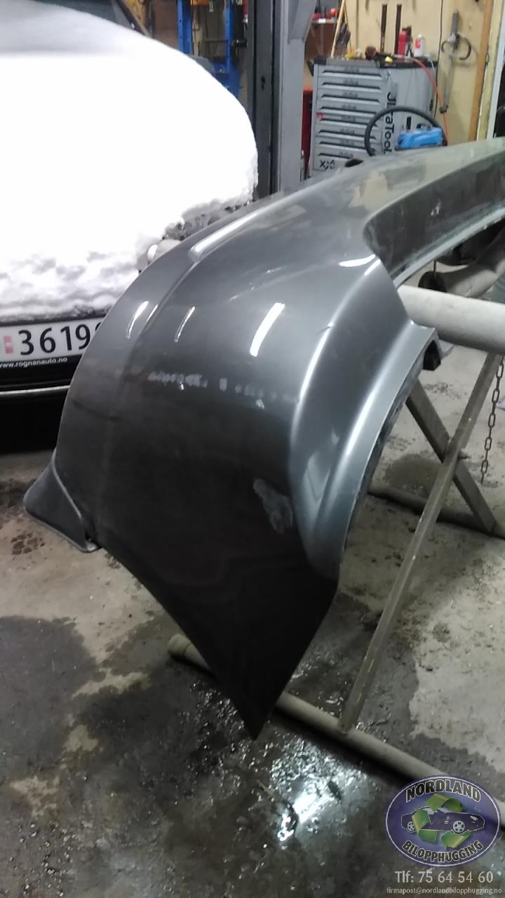 Støtfanger bak til Toyota Corolla 2002-2007  (5215913913|)