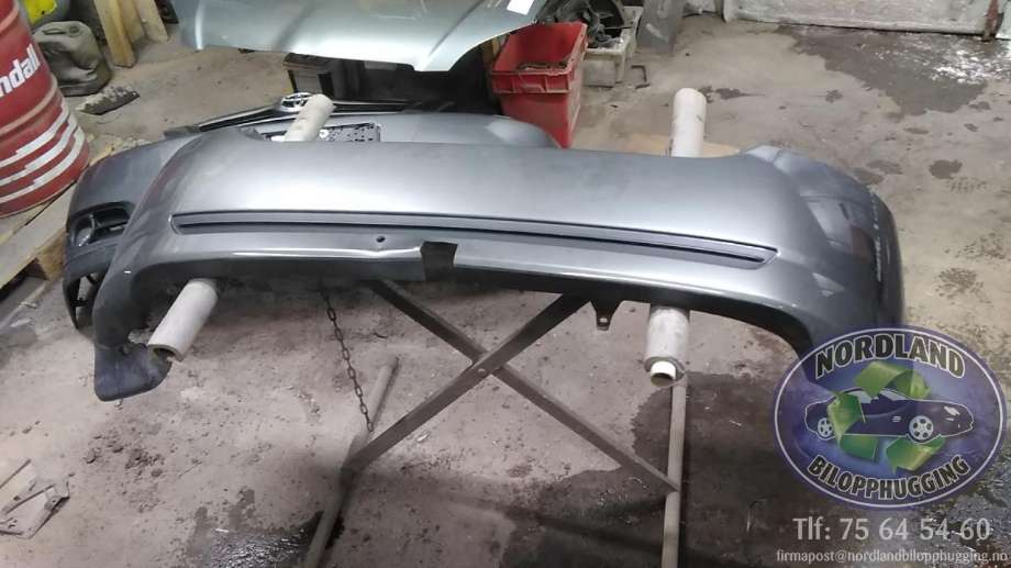 Støtfanger bak til Toyota Corolla 2002-2007  (5215913913|)