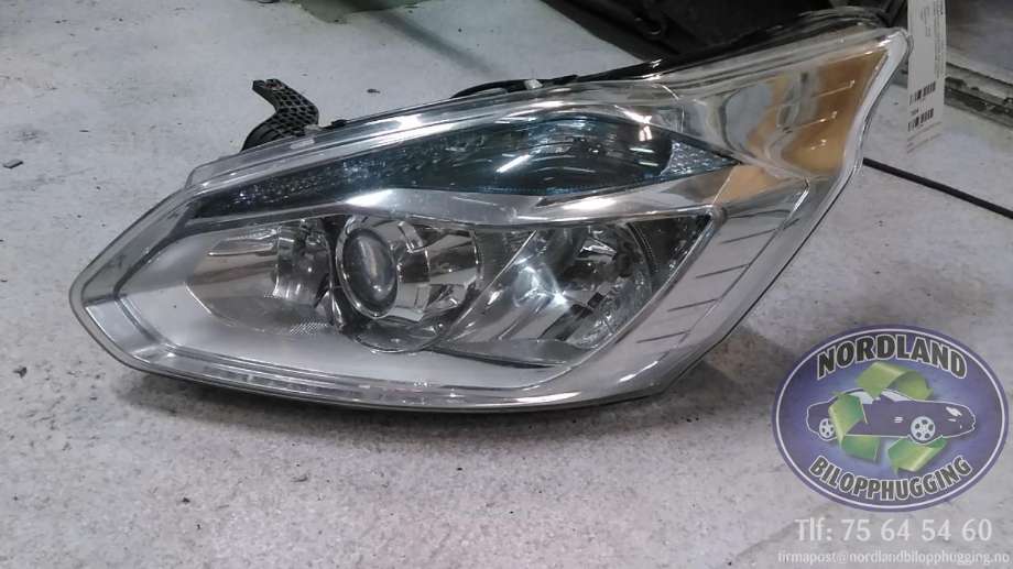 Frontlykt venstre halogen til Ford Transit Custom, 2013-2023 (Type I)  (BK2113D153BJ)