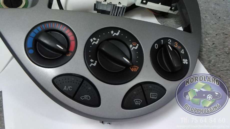 Varmeapparat betjening til Ford Focus 1998-2004 (Type I) (98 AB-15000-CCW|23270-14|98 AB 18C419|CAV2 98 AB A046A04 AEW)