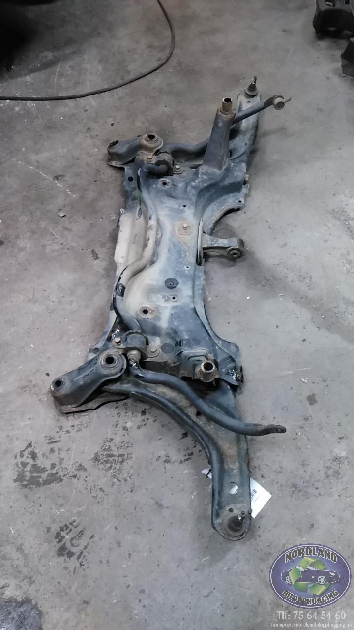 Travers foran hoved til Toyota Urban Cruiser 2009-2014  