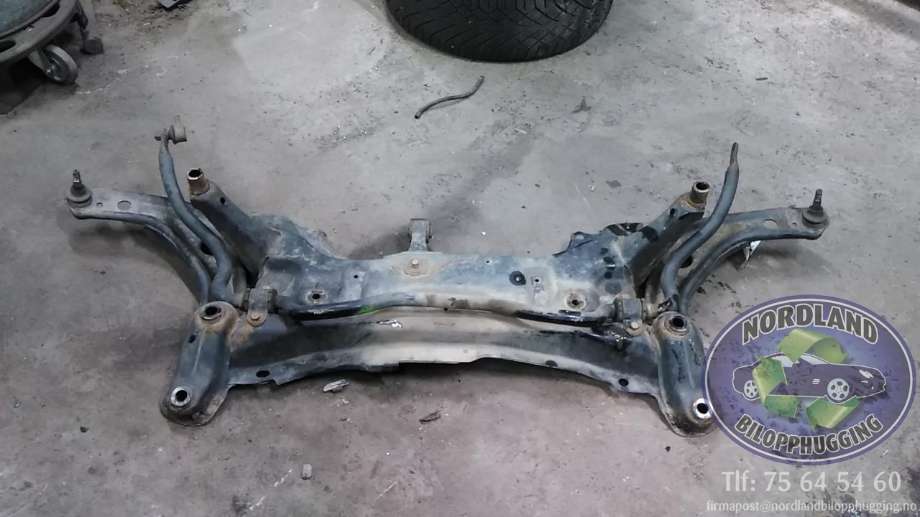 Travers foran hoved til Toyota Urban Cruiser 2009-2014  