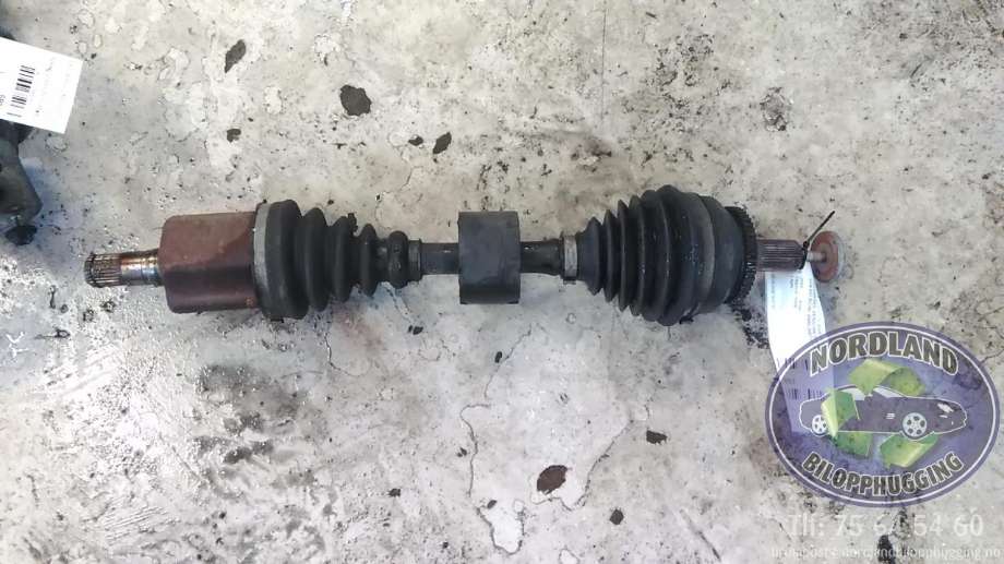 Drivaksel venstre foran, diesel/automat til Volvo XC70, 2005-2007 (Type I, Fase 2)  (8252038)