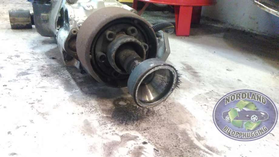 Kardang klokke bak til Volvo XC70 2005-2007 (Type I, Fase 2)  (8603681|)