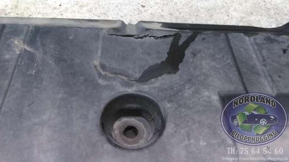 Motorplate under motor til Volvo XC70 2005-2007 (Type I, Fase 2)  
