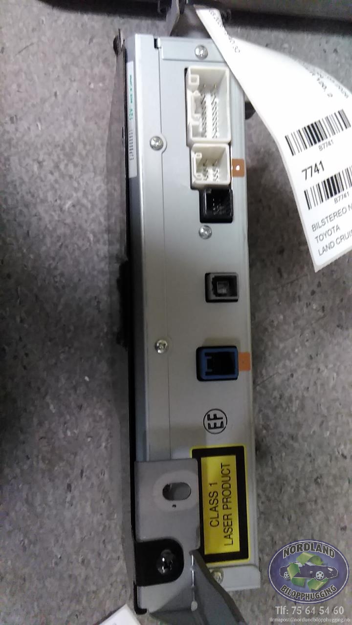 Bilstereo navigasjon til Toyota Land Cruiser 120 2002-2009  