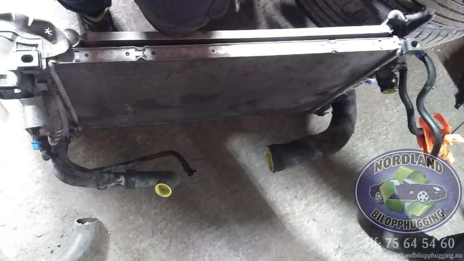 Radiatorpakke til Volvo XC70, 2008-2013 (Type II, Fase 1)  