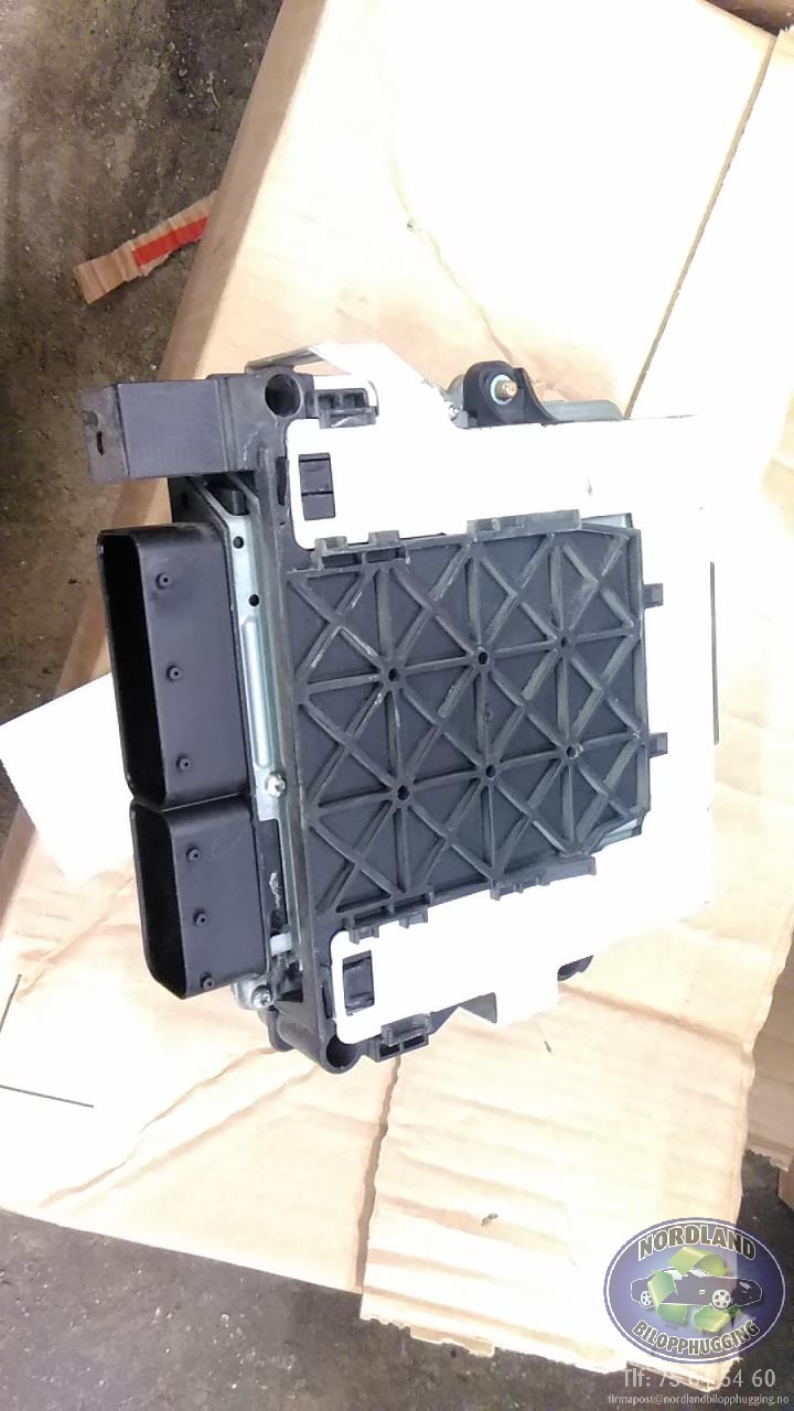 Styreenhet motor til Volvo XC70 2008-2013 (Type II, Fase 1)  (36002596|)