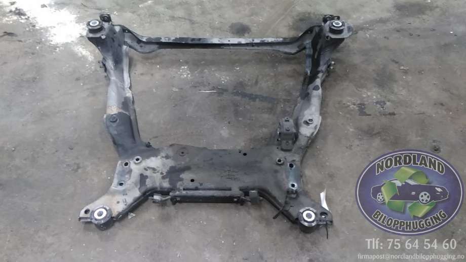 Travers foran hoved til Volvo XC70, 2008-2013 (Type II, Fase 1)  (31406809)