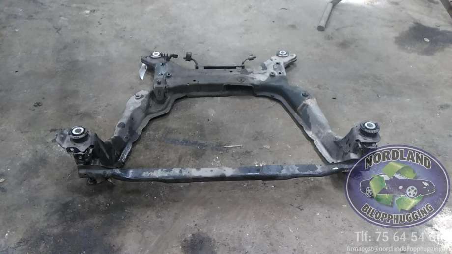 Travers foran hoved til Volvo XC70 2008-2013 (Type II, Fase 1)  (31406809|)