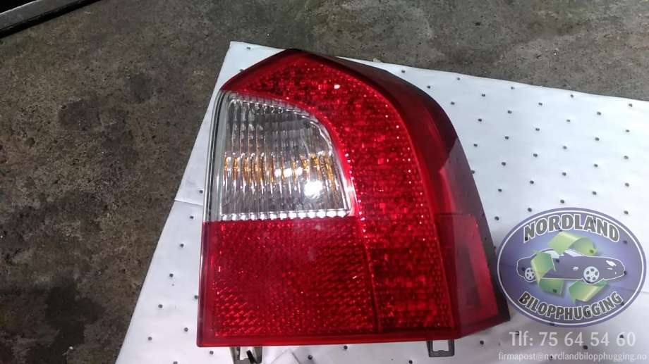 Baklykt høyre nedre til Volvo XC70 2008-2013 (Type II, Fase 1)  (31395073|)