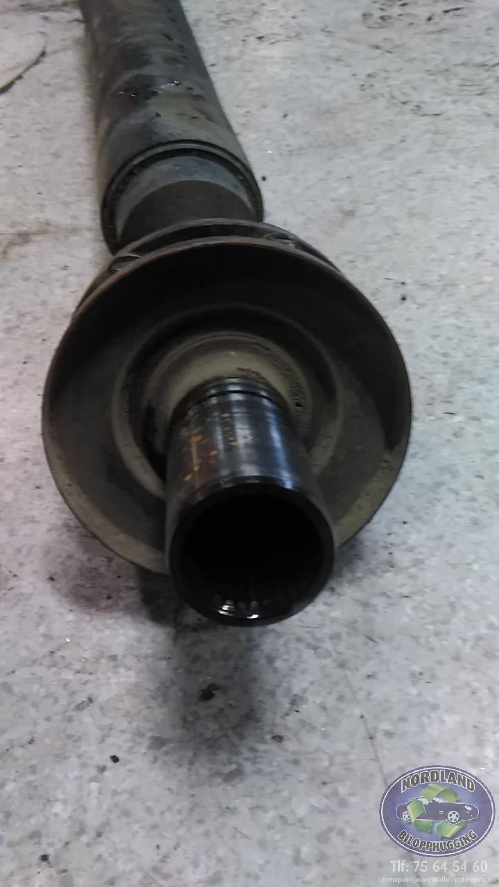 Mellomaksel bakre til Mitsubishi Pajero 2000-2006 (Type III)  